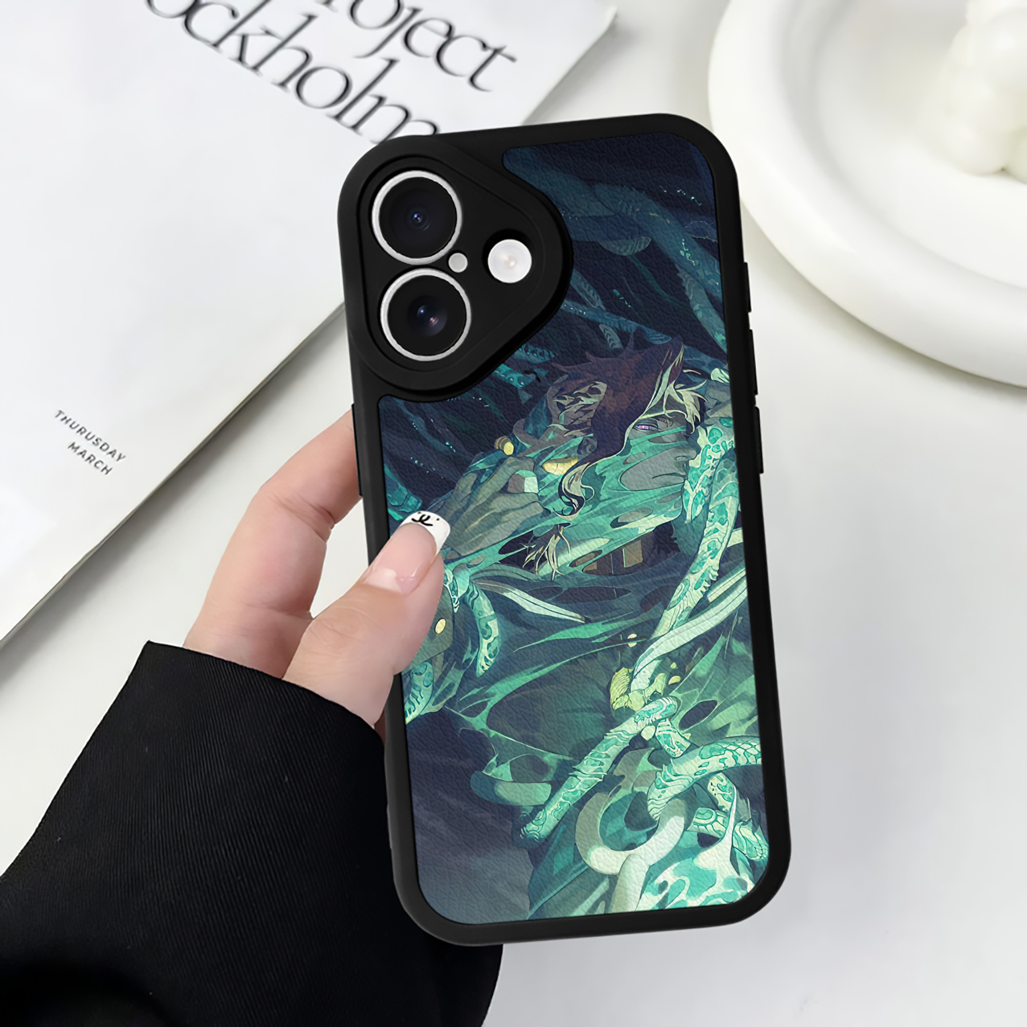 （画像用） ジョジョの奇妙な冒険 JoJo's Bizarre Adventure 【iPhone 16シリーズ対応】シリコンスマホケース（レザー調） 材質：シリコン